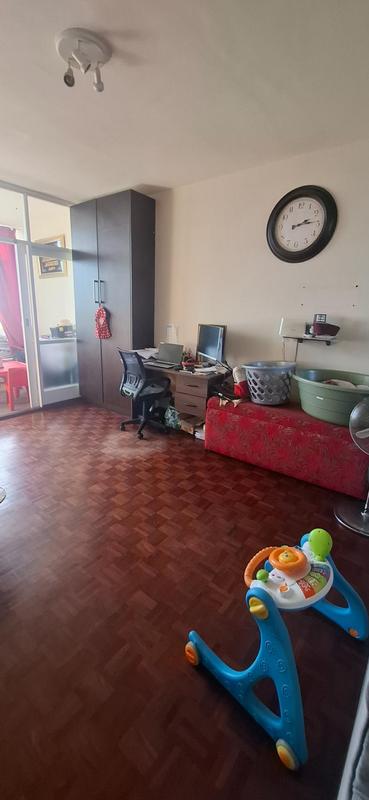 2 Bedroom Property for Sale in Goodwood Central Western Cape